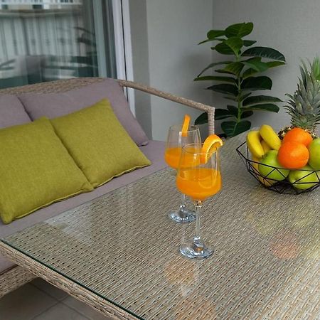 Lux Apartman Antonija Makarska Bagian luar foto