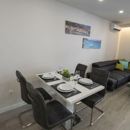 Lux Apartman Antonija Makarska Bagian luar foto